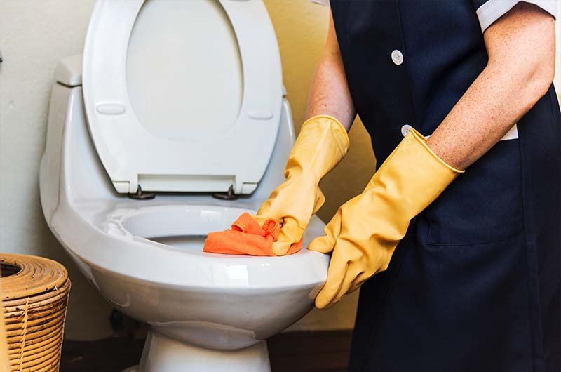 Bathroom Deep Cleaning