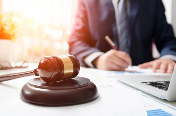 Lawyers & Advocates